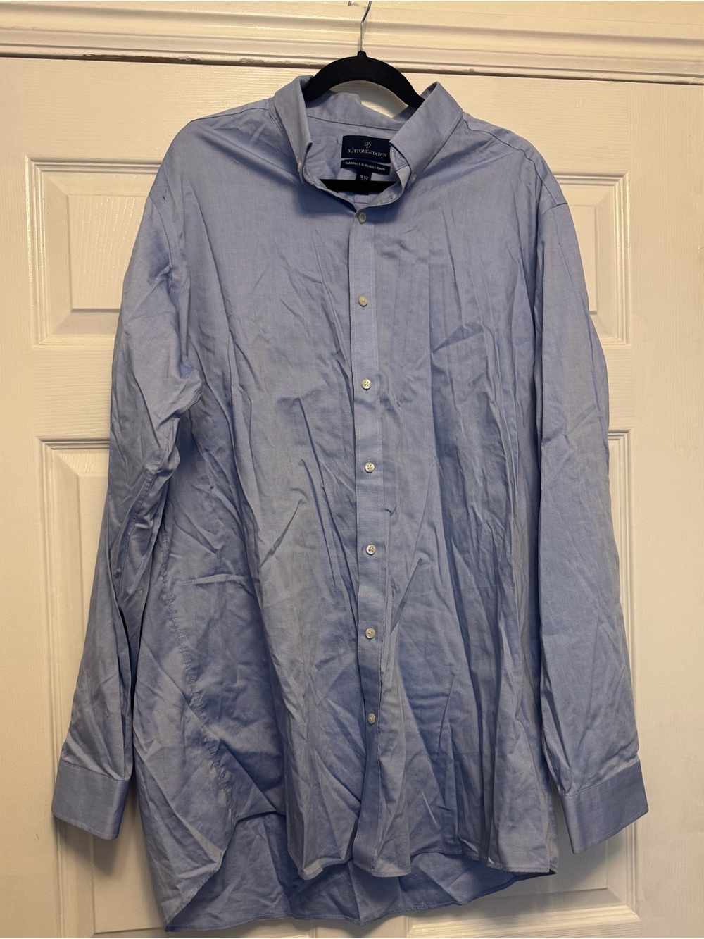 Men's Light Blue Dress Shirt with Spread Collar